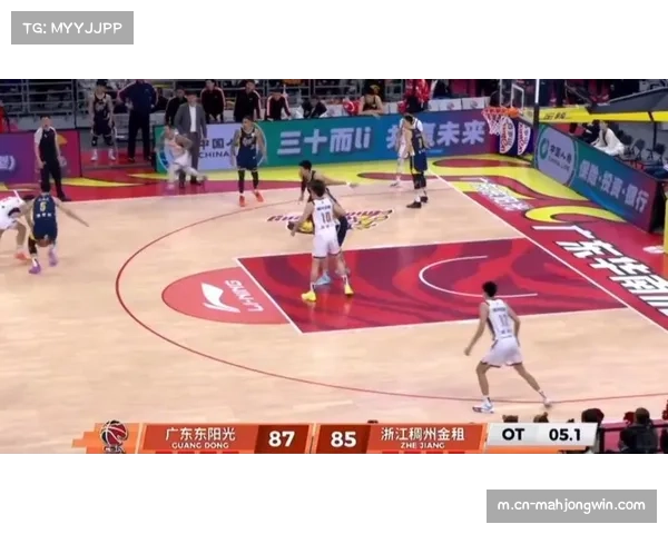 琼斯CBA首秀内线对抗尺度 日本联赛盖帽王适应本土吹罚环境