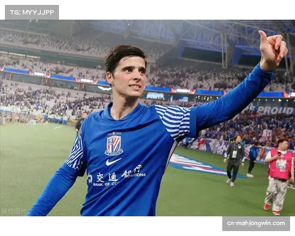 特谢拉3球贡献关键进球 申花中场进攻端作用突出